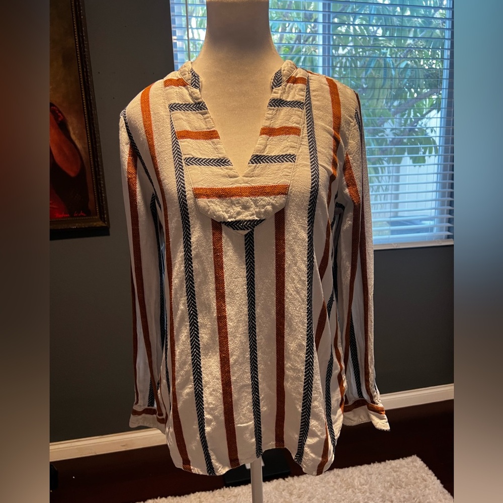 Trovata Striped Long Sleeve Top in EUC. Size XS
